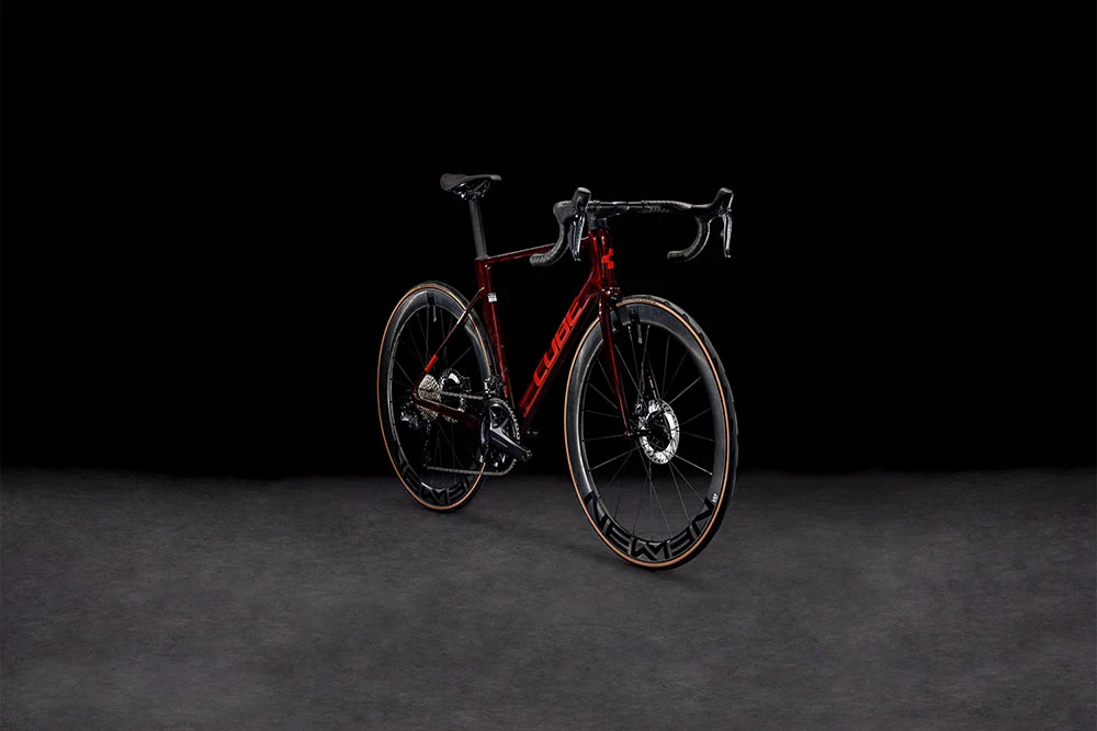 Cube Litening AIR C:68X Race Liquidred´n´carbon 2 Cube Litening AIR C:68X Race Liquidred´n´carbon – Image 2