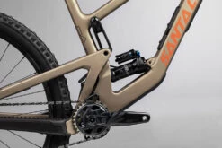 Santa Cruz Megatower 2 X01 -Abus Promos Boutique MY22 5 MT2 details 004