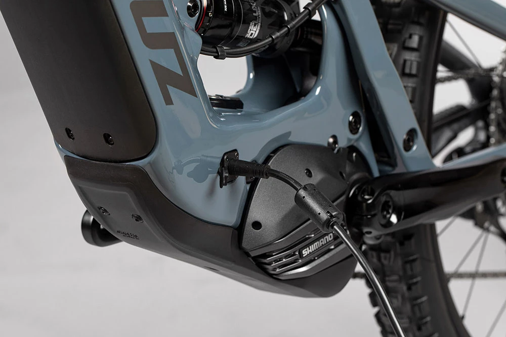 Santa Cruz Heckler C S 2 Santa Cruz Heckler C S – Image 2