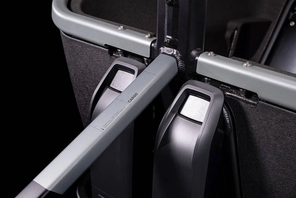 Cube Cargo Dual Hybrid 1000 Flashgrey´n´black 6 Cube Cargo Dual Hybrid 1000 Flashgrey´n´black – Image 6